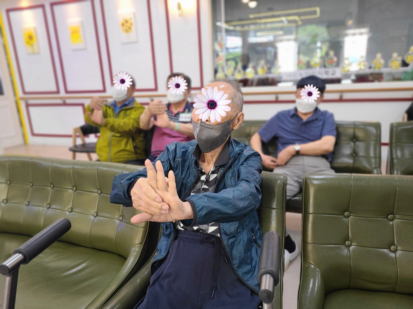 /user/d/dasanocs/editor/2306/1ca46aa648975cb3ae65a941597090d7_1687216807_0396.jpg 이미지크게보기