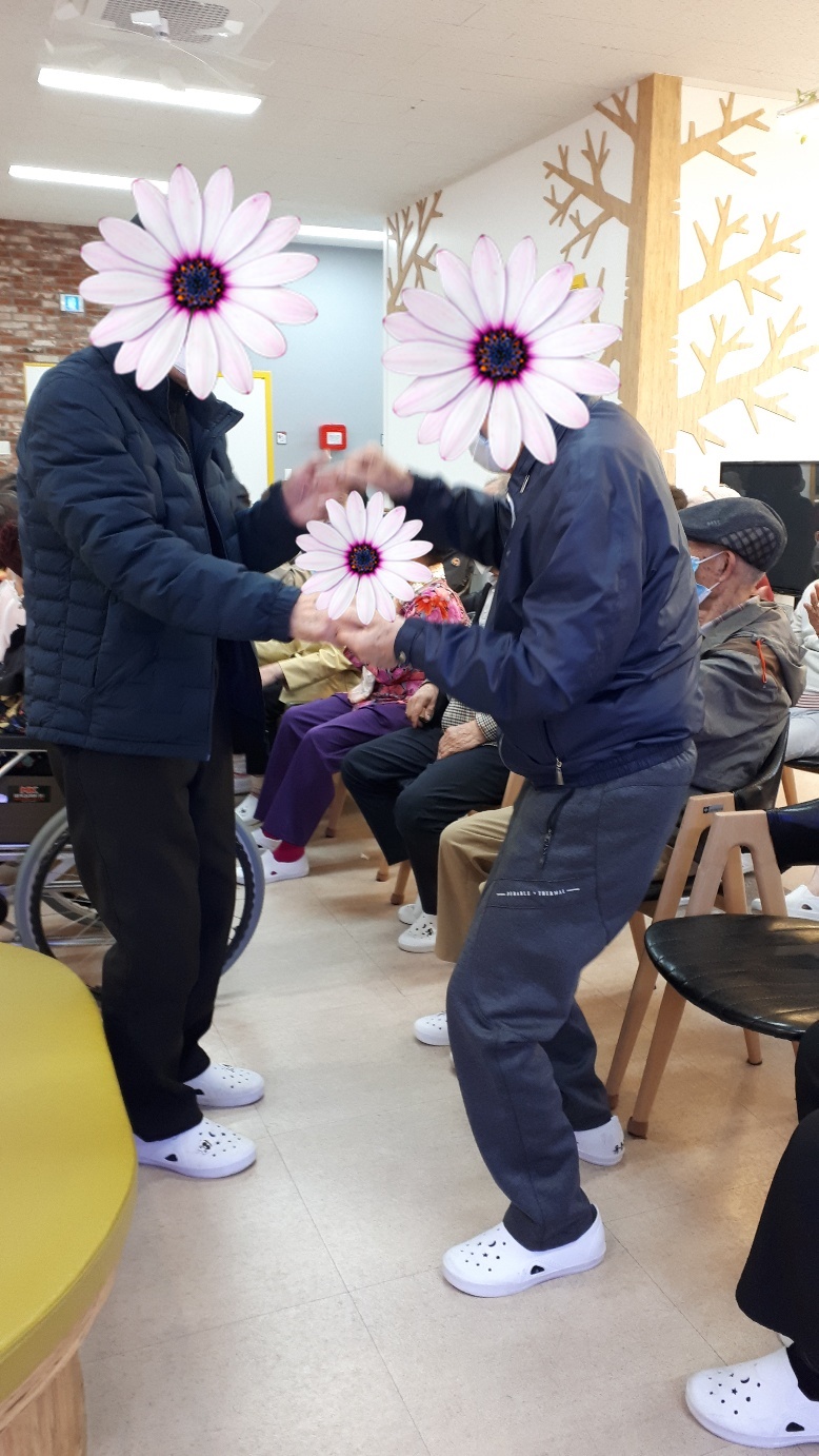 /user/d/dasanocs/editor/2310/e7b16a23a7342774245652ba07bc4e4d_1697079376_0853.jpg 이미지크게보기