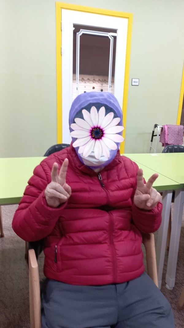 thumbf950304c46717d3c72108df41c6c59a2_1700030482_5513.jpg