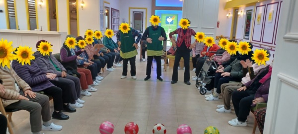 f8d1ab0e8a99099c7918d8c0c3f09427_1705296658_11.jpg