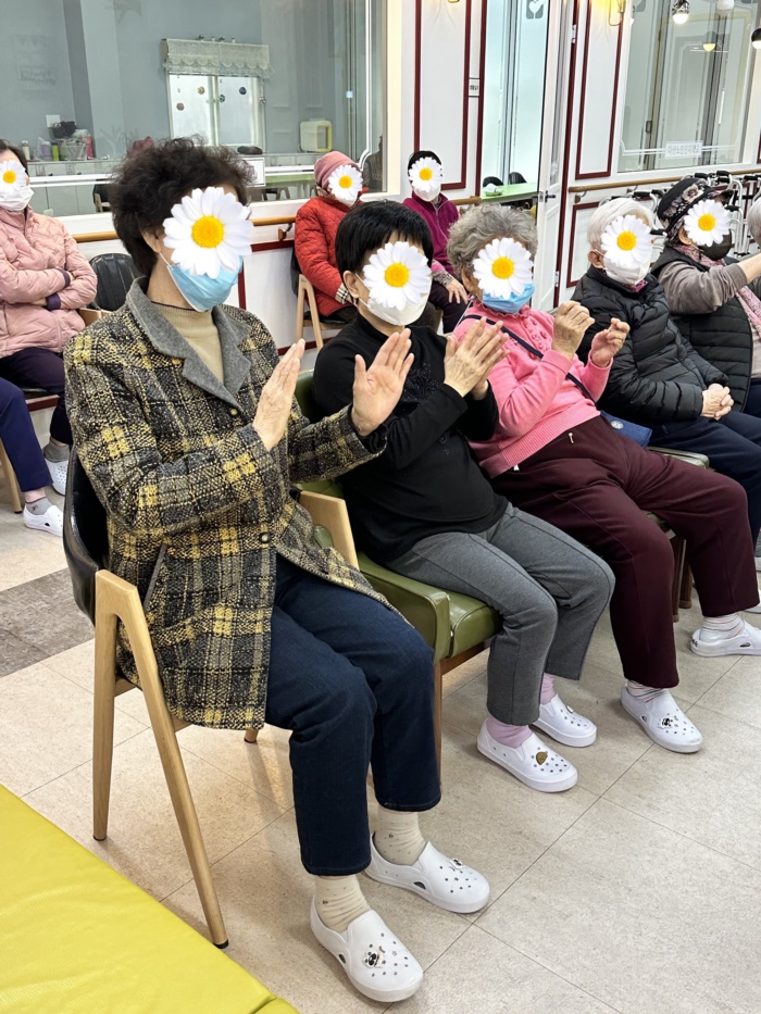 /user/d/dasanocs/editor/2403/63590806619e01814d876b99d100f06c_1711011038_6986.jpg 이미지크게보기