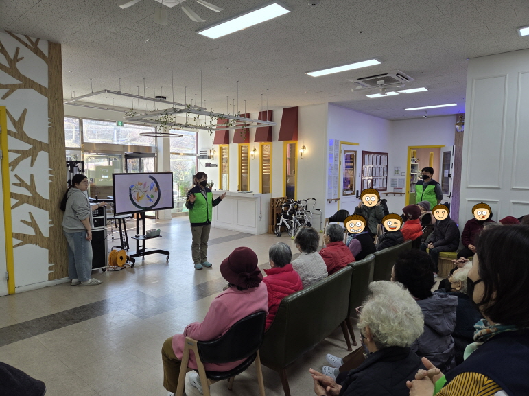 /user/d/dasanocs/editor/2511/dc72c53722be746cc0b39bad3a3d968f_1763976779_4138.jpg 이미지크게보기